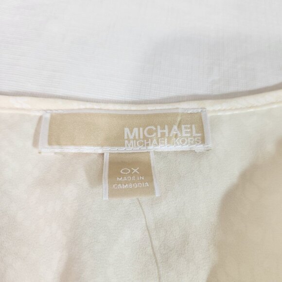 Michael Kors Women’s Ivory Long Sleeves V Neck Top Blouse Plus Size 0X (C10) - Picture 5 of 12